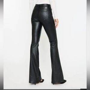 NEW! Kancan Kiwi Mid Rise Faux Leather Flare Jeans Size 7 / 27 Black Trendy